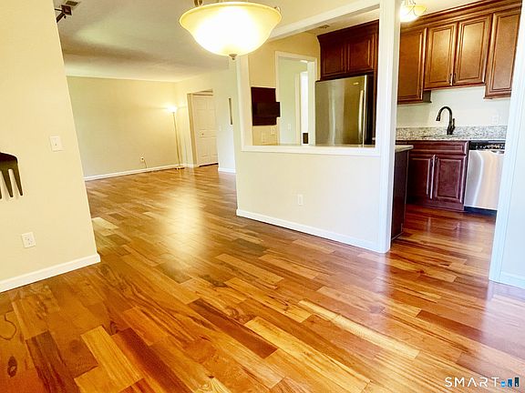 5th image of 900 Mix Avenue #4