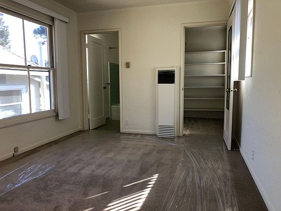 5th image of 460 Everett Ave APT 4