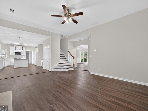 5th image of 3635 Rolling Creek Dr
