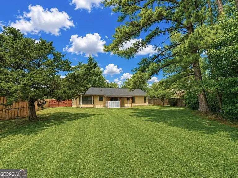 603 Plantation Village Dr — Photo 32