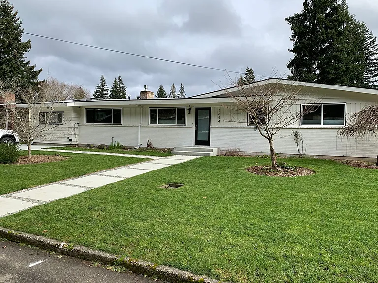 2644 153rd Ave SE — Photo 1