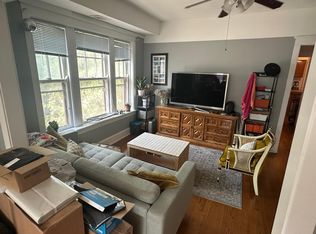 2934 N Racine Ave APT 2, Chicago, IL 60657