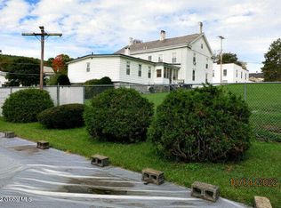 24-26 Saunders St, Whitehall, NY 12887