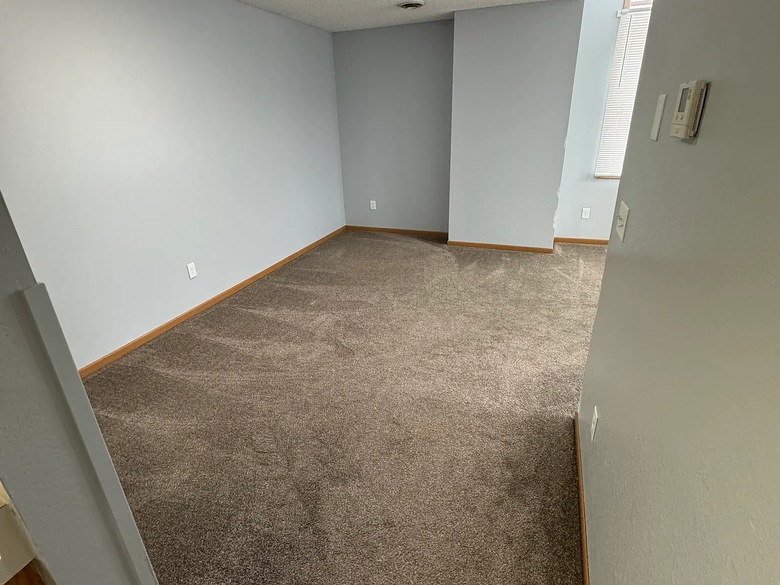 2 bed, $1,000 — Photo 3