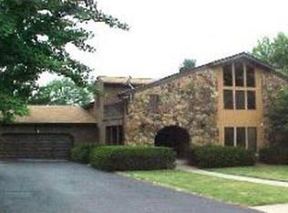 2951 N Ramble Rd W, Bloomington, IN 47408