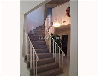 3rd image of 6727 Shelter Ln