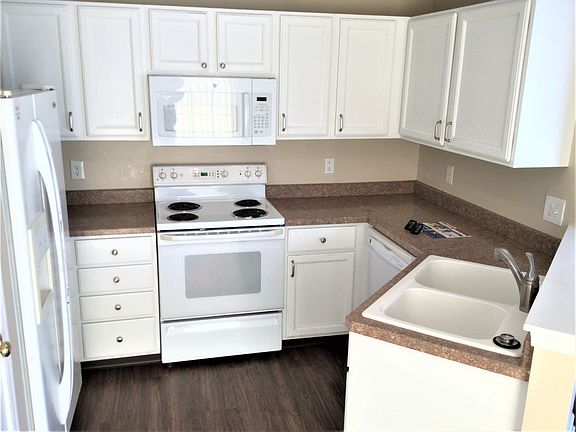 5th image of 2456 Miami Village Dr