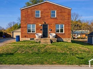7907 Jones Ave APT 2E, Saint Louis, MO 63117