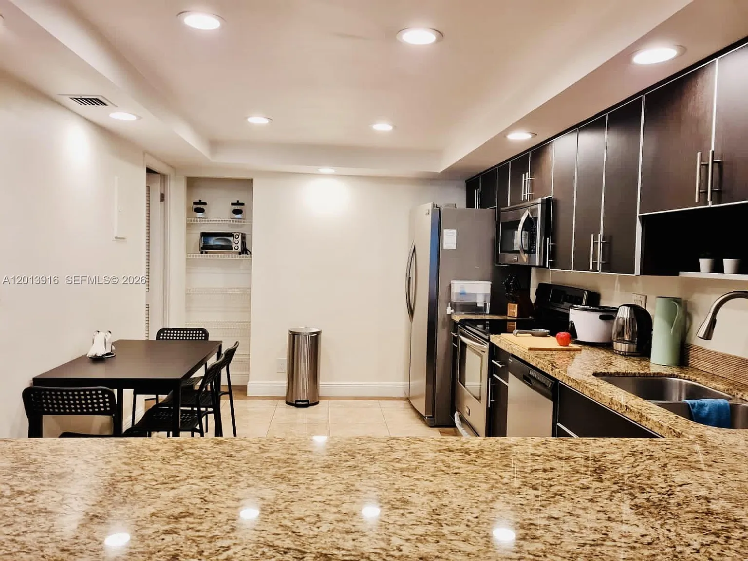 Olympus Condo Phase — Photo 4