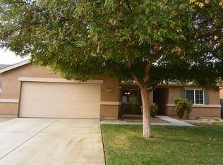 4327 E Oak Ave, Visalia, CA