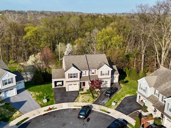 10 Hull Ct, Lancaster, PA 17603
