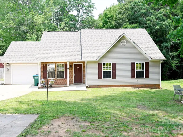 13415 Phillips Rd, Matthews, NC 28105