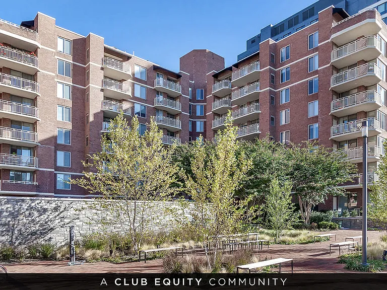 Edgemont at Bethesda Metro Apartments