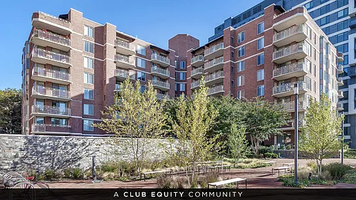 Edgemont at Bethesda Metro Photo 1