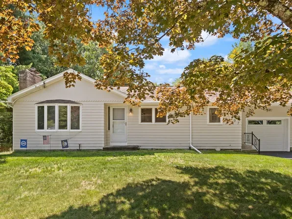 507 Tremont St, Rehoboth, MA 02769