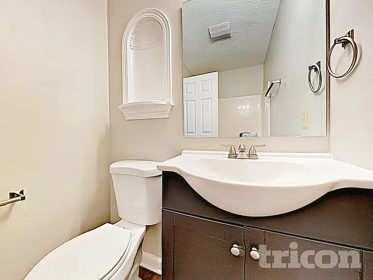 5531 Orth Ct — Photo 21
