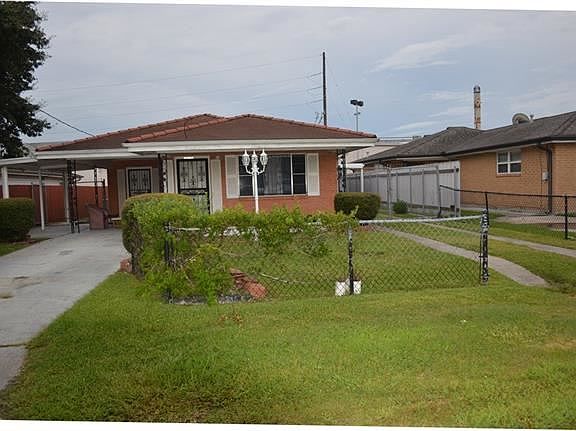 2nd image of 1036 West Dr