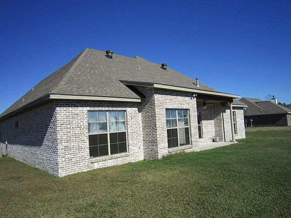 2nd image of 26 Mojave Ln