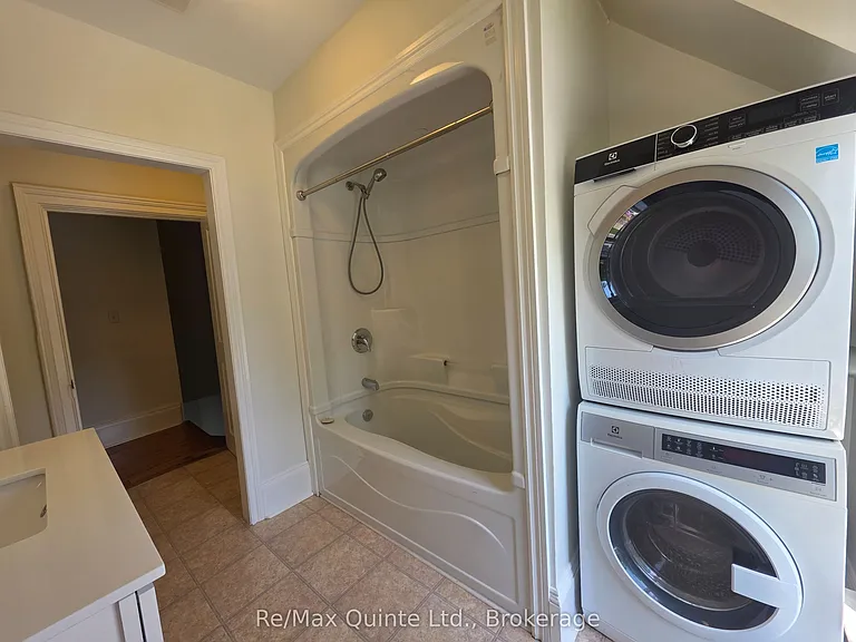 83 Union St — Photo 12