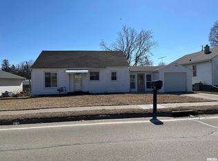 1243 2nd Ave S, Clinton, IA 52732