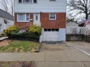 282 Locust Ave #1, Staten Island, NY 10306