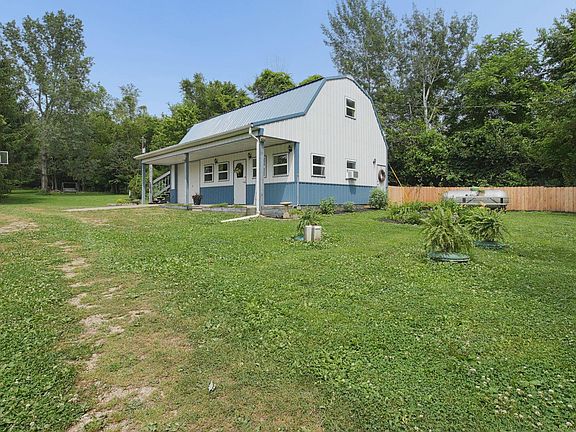 4th image of 8188 Trimmer Rd