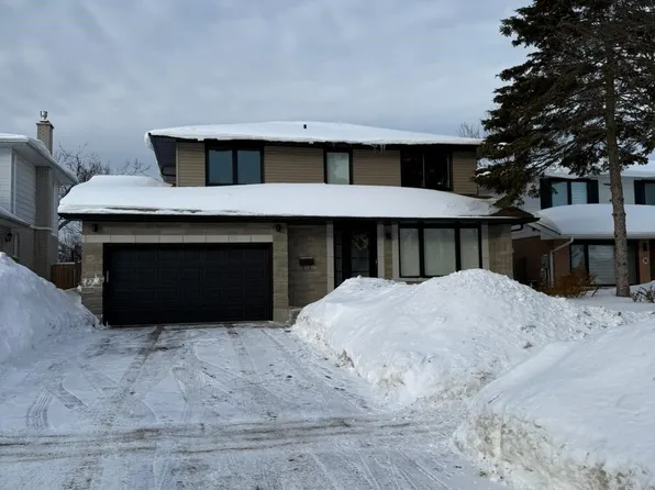 76 Marshall St, Barrie, ON L4N 3S8