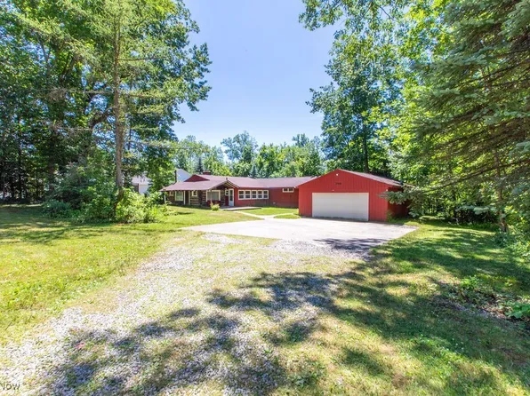 1918 Norton Rd, Stow, OH 44224