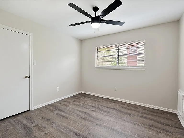 2003 Angelina Cir — Photo 14