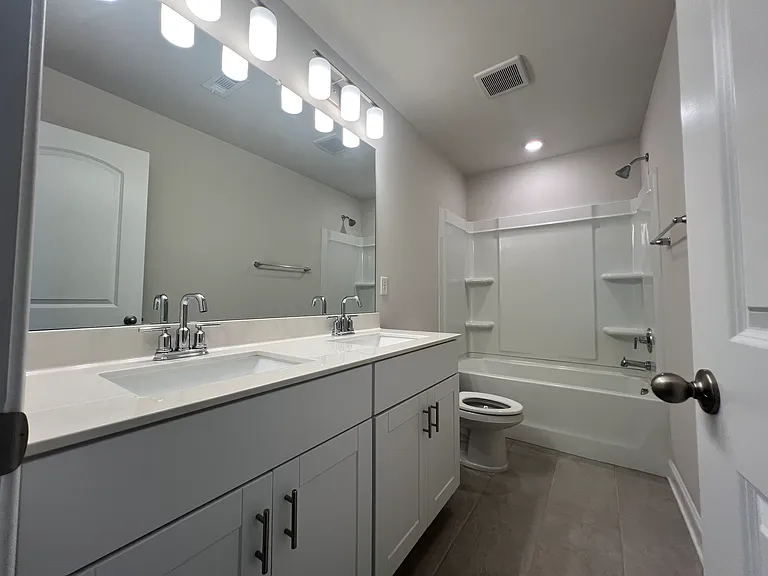 1095 Holland Ridge Way — Photo 21