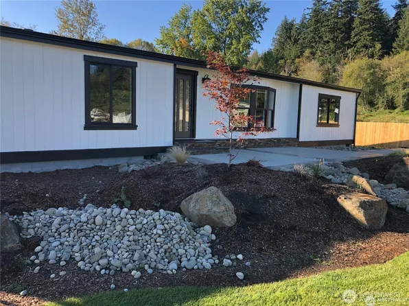 613 N 5th Street, Elma, WA 98541