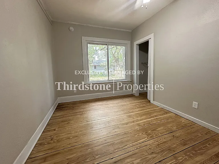 920 Alderside St — Photo 15