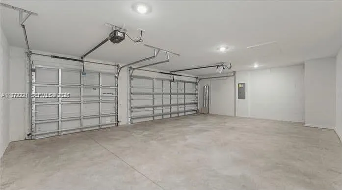 329 Marta Dr — Photo 17
