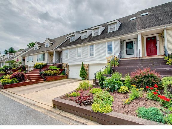 2nd image of 20 Marsh Woods Ln