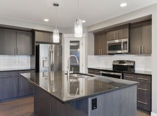 2328 Ware Cres NW, Edmonton, AB T6W2W5