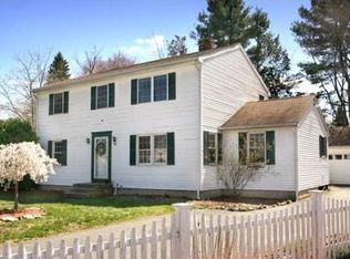 25 McKenney Cir, Andover, MA 01810