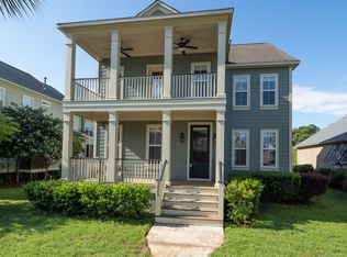 3040 Treadwell St, Mount Pleasant, SC 29466