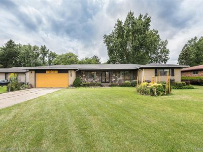 24129 Philip Dr, Southfield, MI, 48075