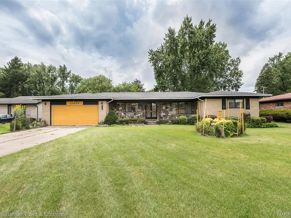24129 Philip Dr, Southfield, MI 48075