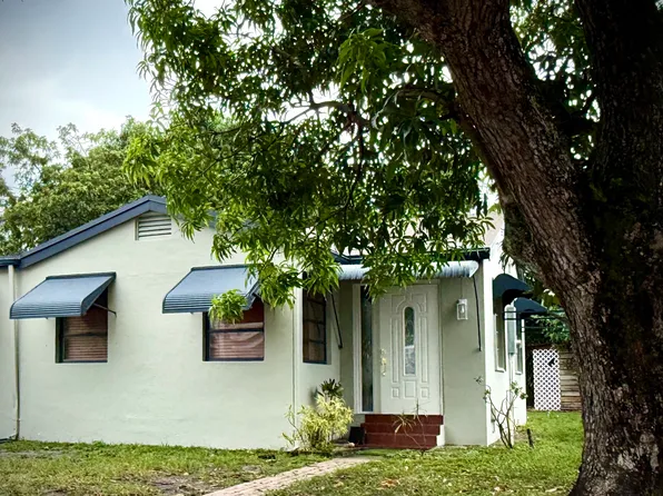 4103 E 9th Ln, Hialeah, FL 33013