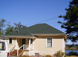 57719 Parkersburg Rd, Bandon, OR 97411