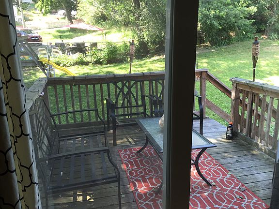 Private Deck