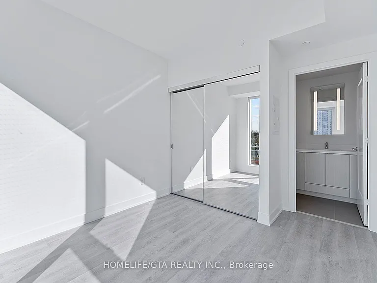 25 Cordova Ave #413 — Photo 17
