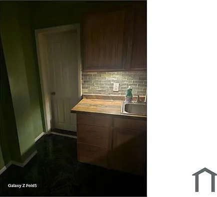 4221 Leidy Ave — Photo 22