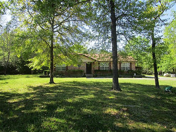 2nd image of 150 Echo Ln