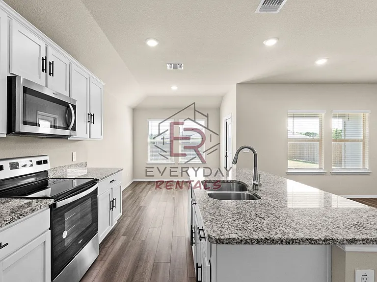 2534 Merganser Dr — Photo 6
