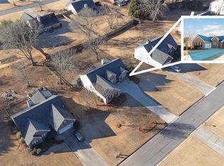 7140 Valley Forest Dr, Cumming, GA 30041