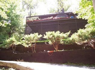 2386 Decker Rd, Bushkill, PA 18324