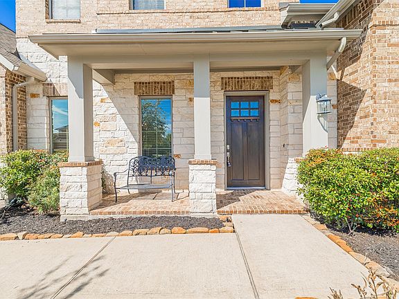 3rd image of 18731 Spellman Ridge Dr