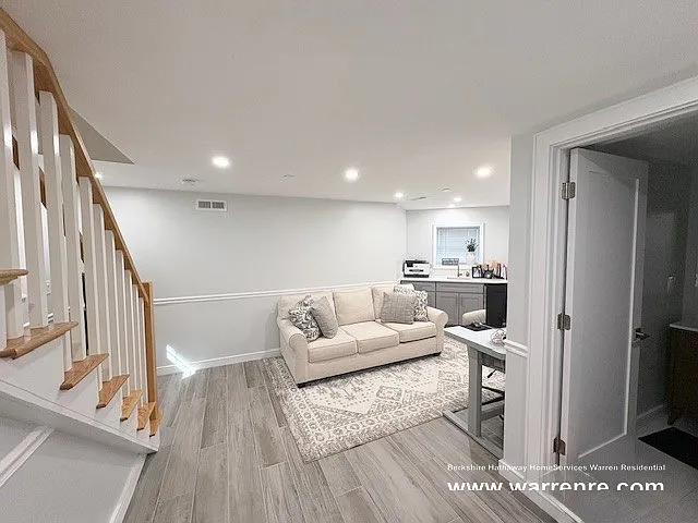 242R Broadway #1 — Photo 16
